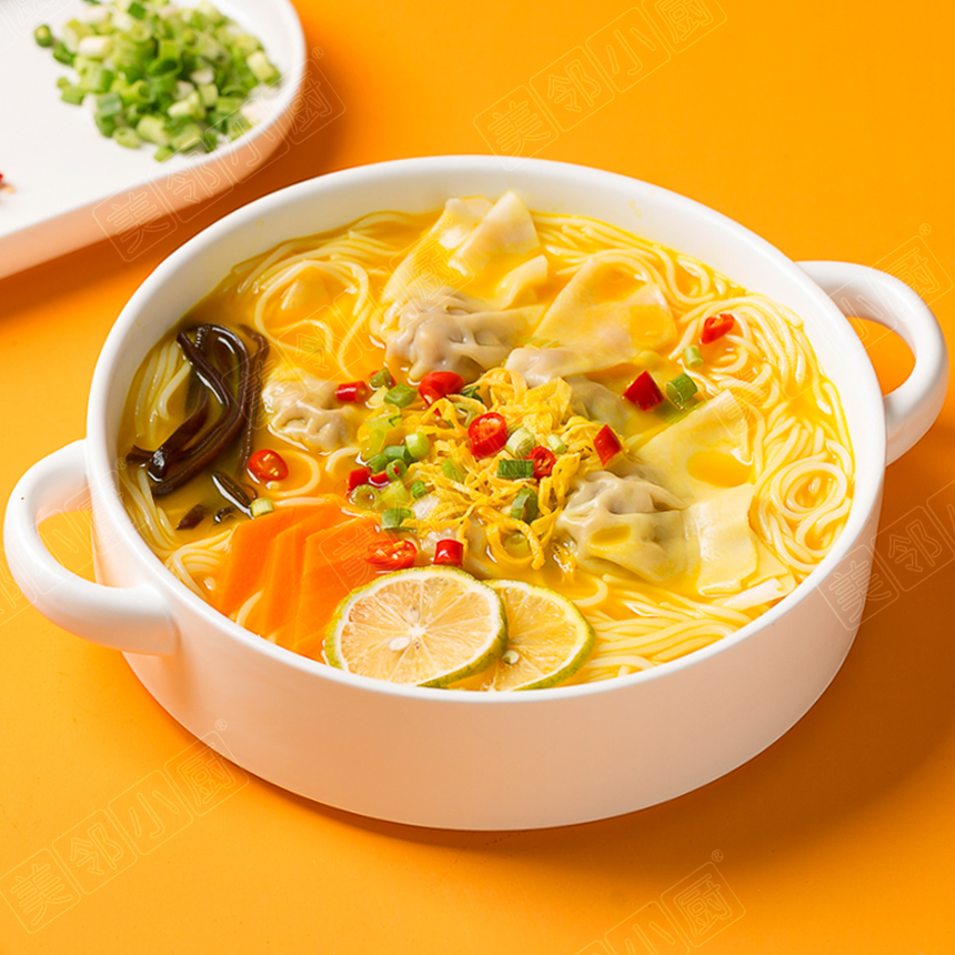 金湯雞肉餛飩米線